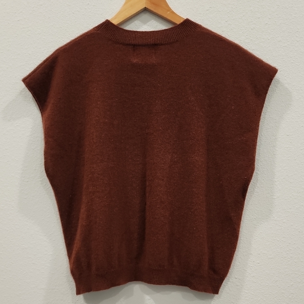 Crush Cashmere Lucca Crew Neck Tank In Warm Brown, Size Large - Picture 5 of 9